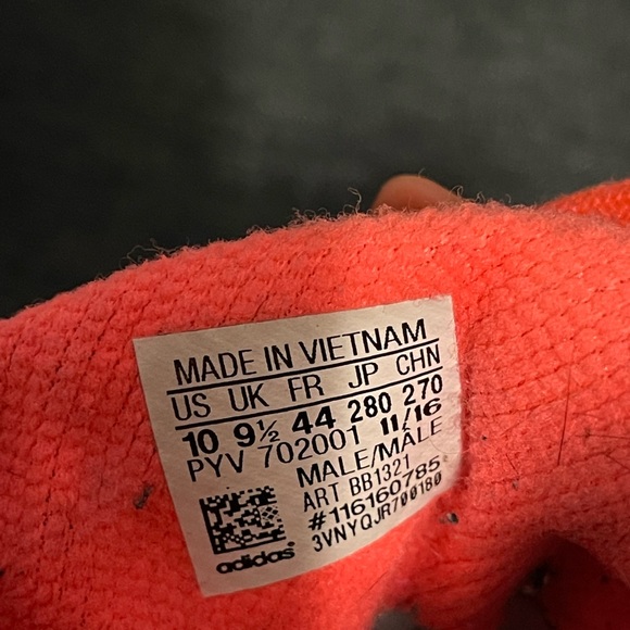 Adidas Essential Shoes - Picture 6 of 6